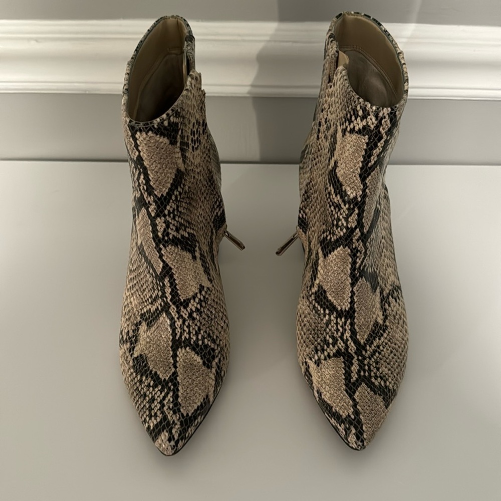 Sam Edelman Snakeskin Booties Size 7